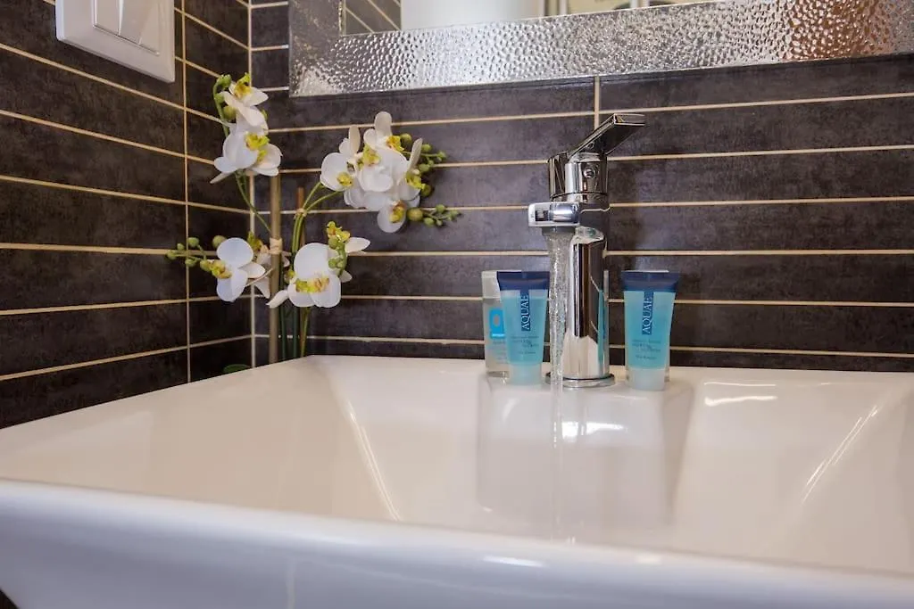 Girolamo'S Jacuzzi Place Rome Apartment